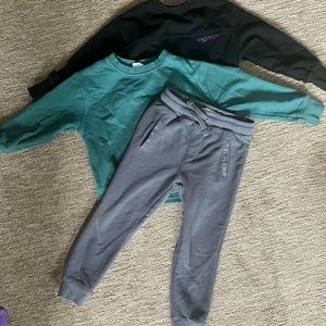 Zara boys size 7- bundle- (2 sweatshirts and 1 pair of pants)